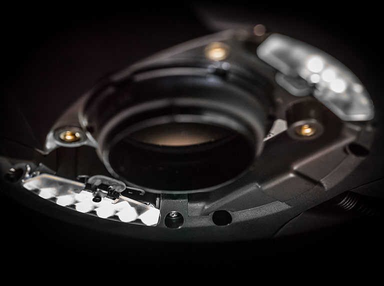 10-Mantis-stereo-microscope-switchable-illumination-768x572px